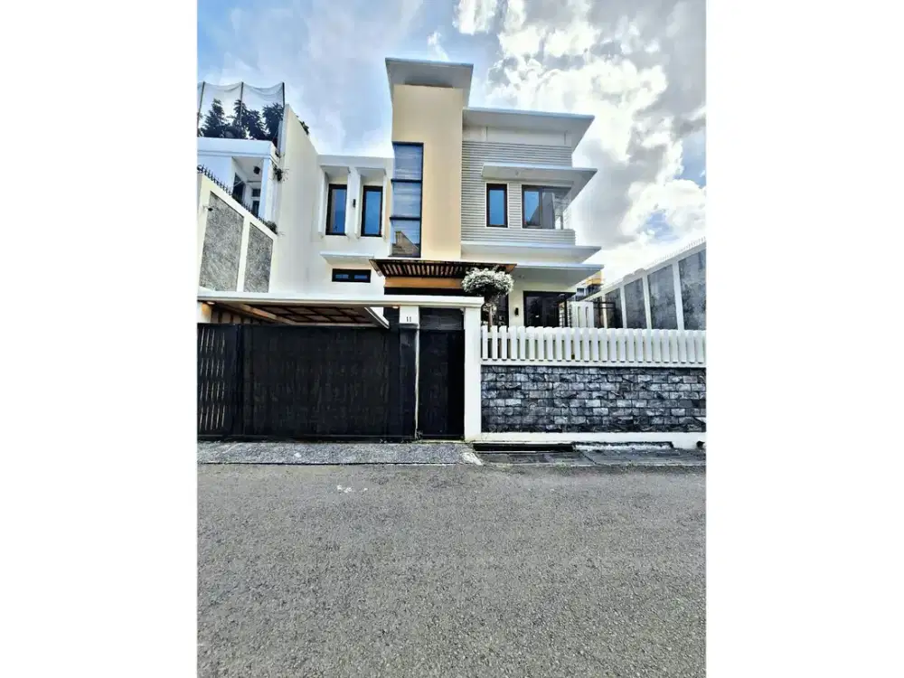 H01 Rumah Bagus 184 m2 Siap Huni Rawamangun Jakarta Timur