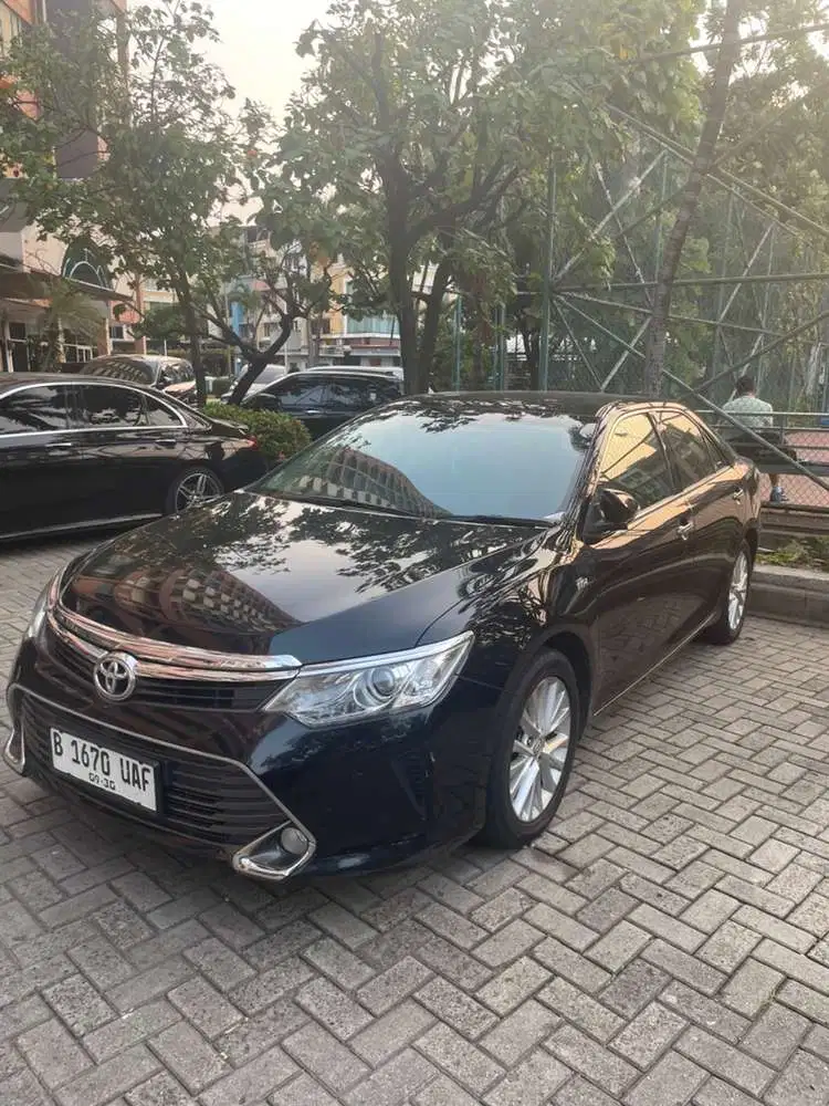 Toyota Camry 2015 Bensin