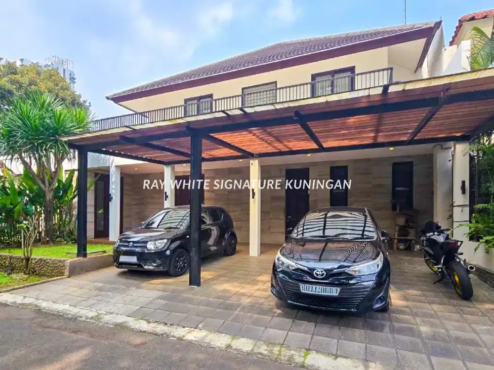 Rumah Mewah di Mutiara Kemang + Kolam Renang