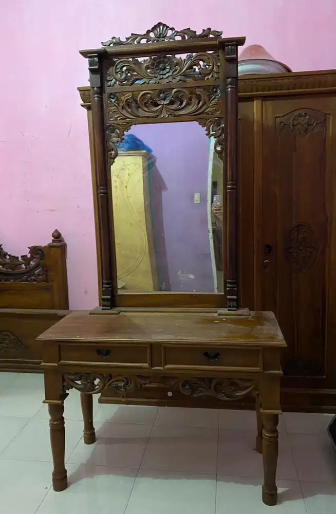 Meja Rias Jepara