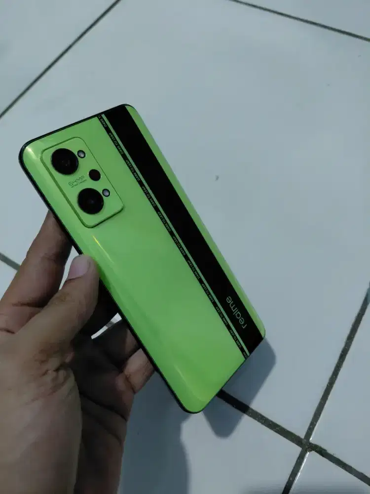 Realme gt neo 2 5G 12/256 lemgkap mulus normal bs tt