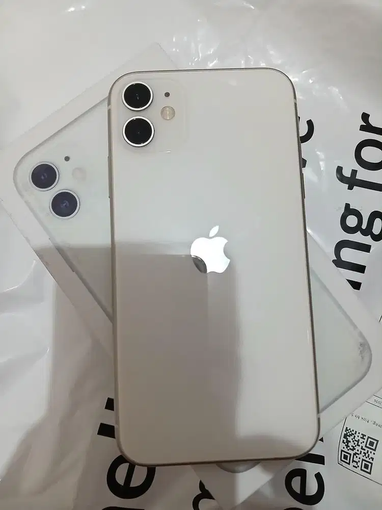 Iphone 11 64GB White Full Ori | Inter All Operator | Face id normal