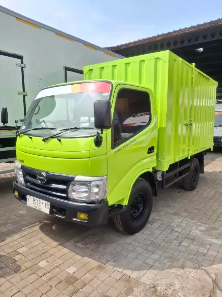 Truk Box Engkel Hino Dutro 110sd 2018