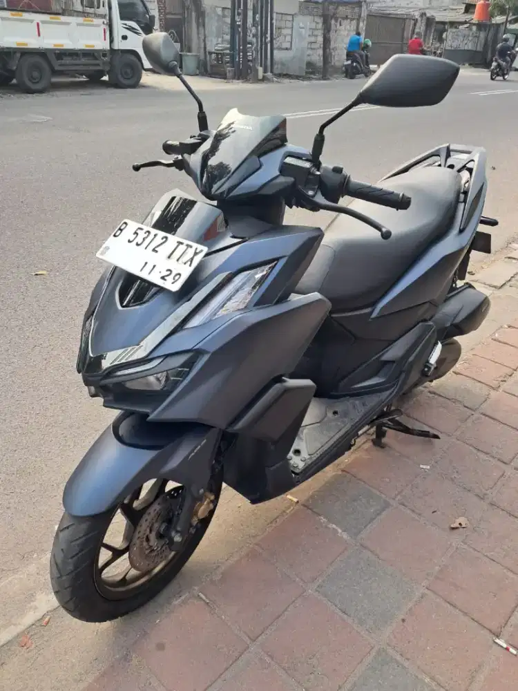 HONDA VARIO 160 TH 2024 KONDISI 99% GRESS SPT BARU(KM 8RB)