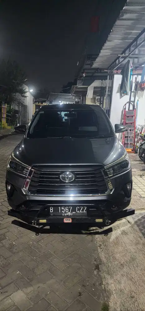 Innova Reborn G Diesel Matic Grey Metalic 2022