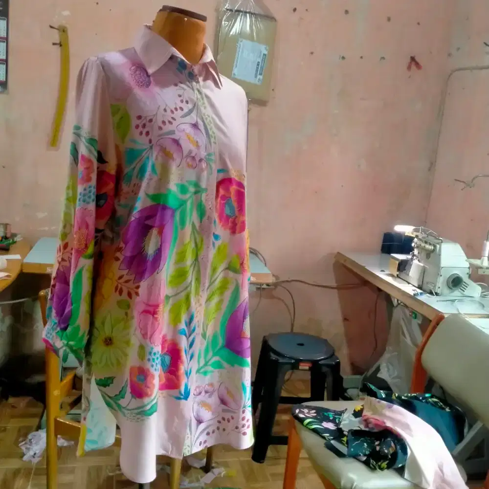 Terima jahitan baju,kebaya,celana,jas,seragam dll dr butik,toko  dll