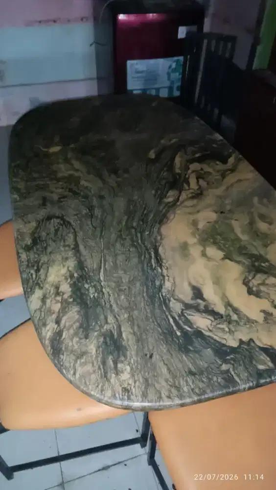 Meja marmer giok