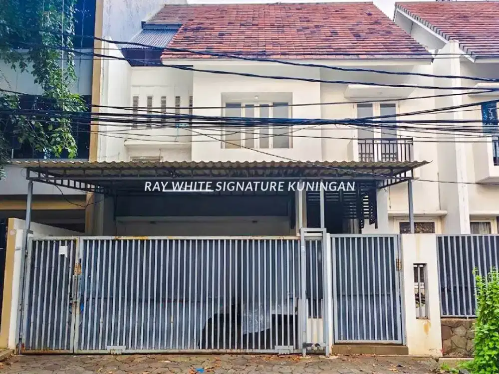 Rumah Cocok Untuk Kantor di Cempaka Putih Timur