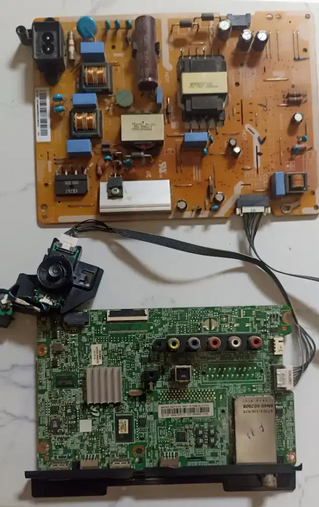 power suplay dan mainboard tv samsung 40in
