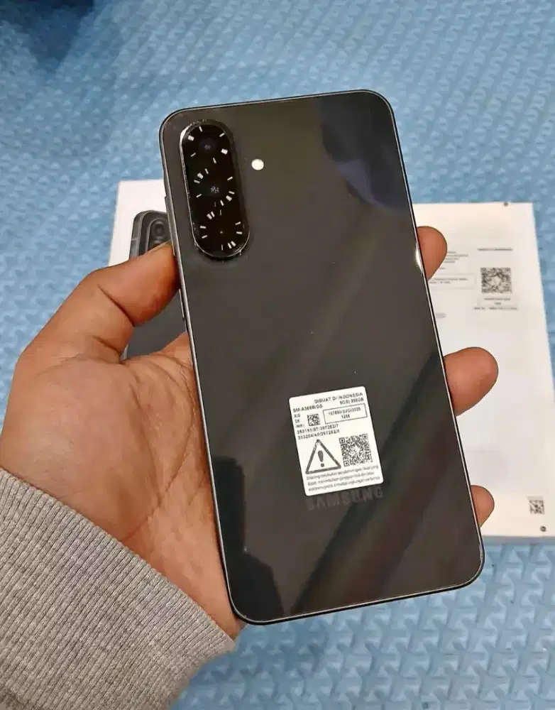 SAMSUNG A36 RAM 8/256