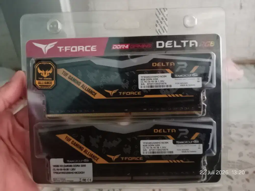 RAM TUF GAMING DDR4