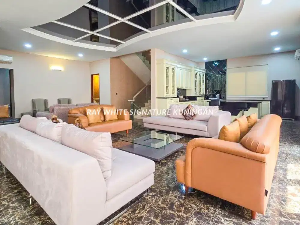 Rumah Mewah Siap Huni di Mega Kuningan