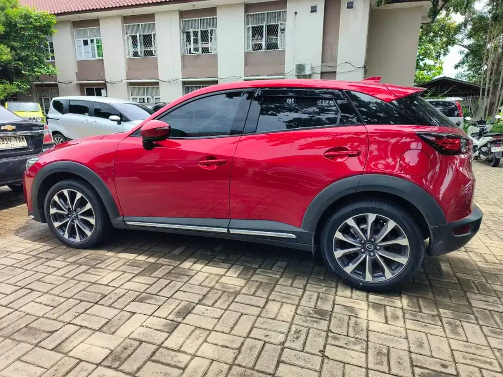 MAZDA CX-3 MERAH