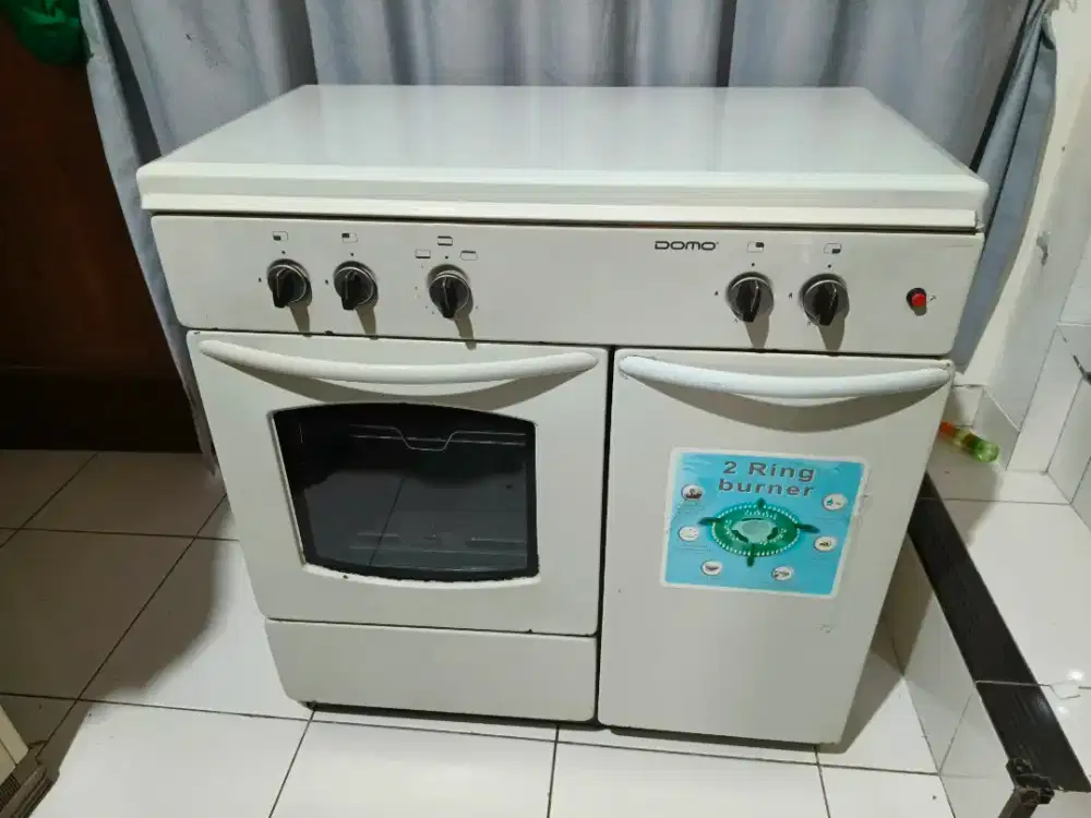 kompor domo freestanding bekas 4 tungku