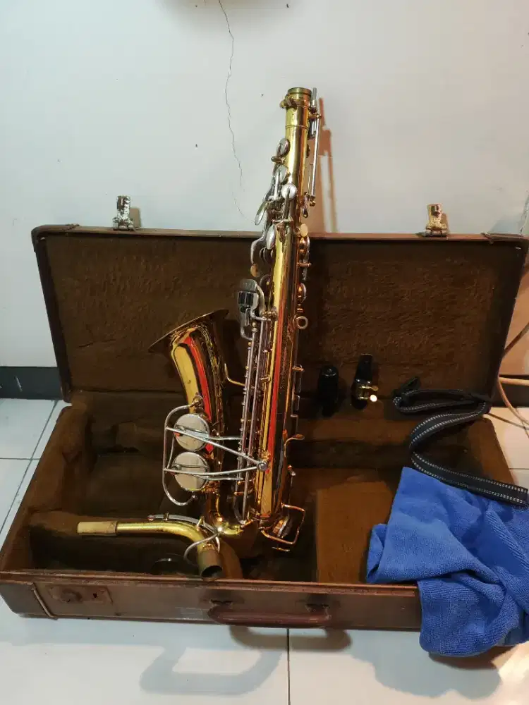 Dijual Saxophone Selmer Bundy 2 (open nego)