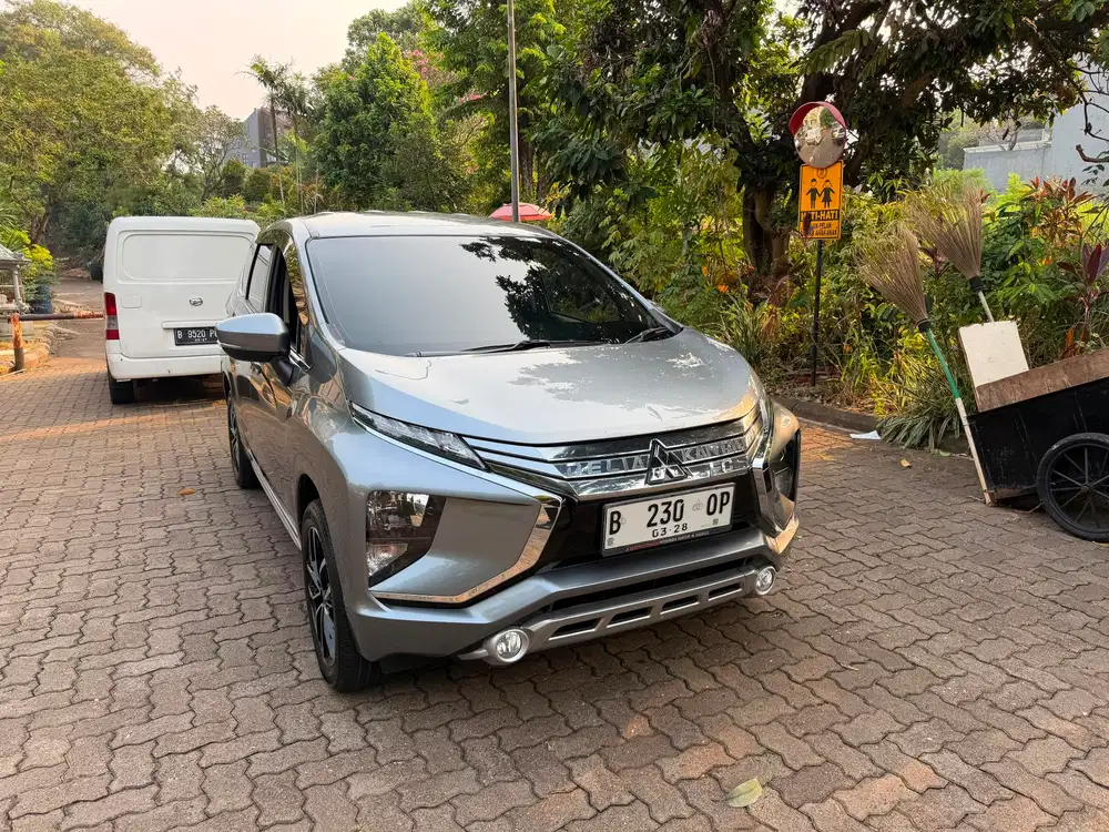 Mitsubishi Xpander Sport AT 2018 KM Rendah