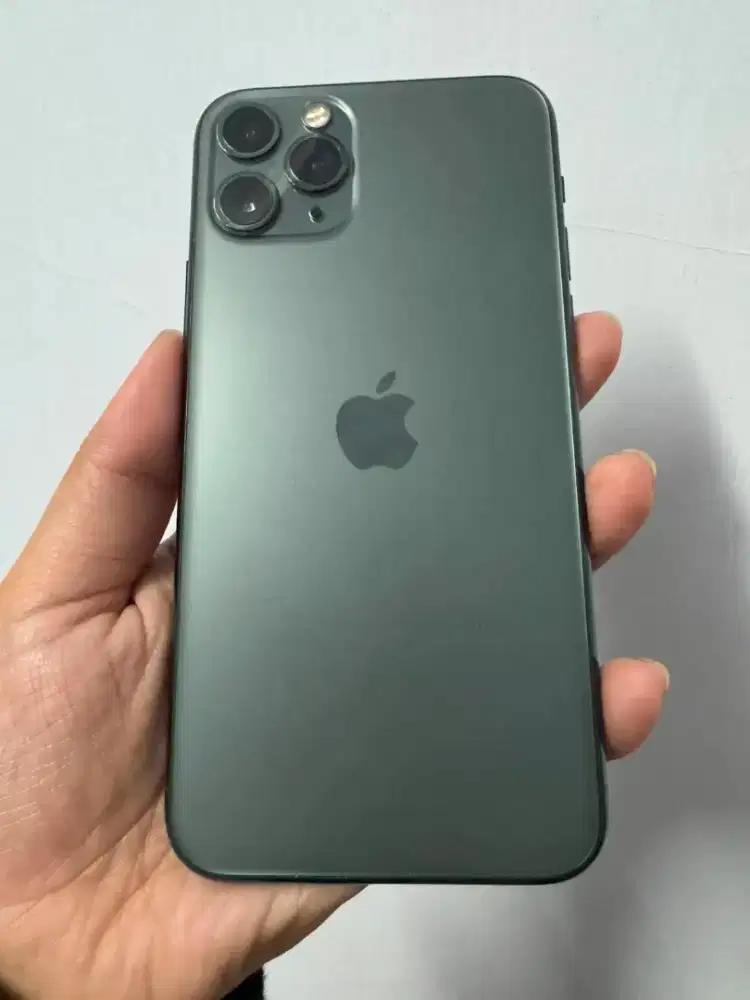 iPhone 11Pro 64 second midnight green