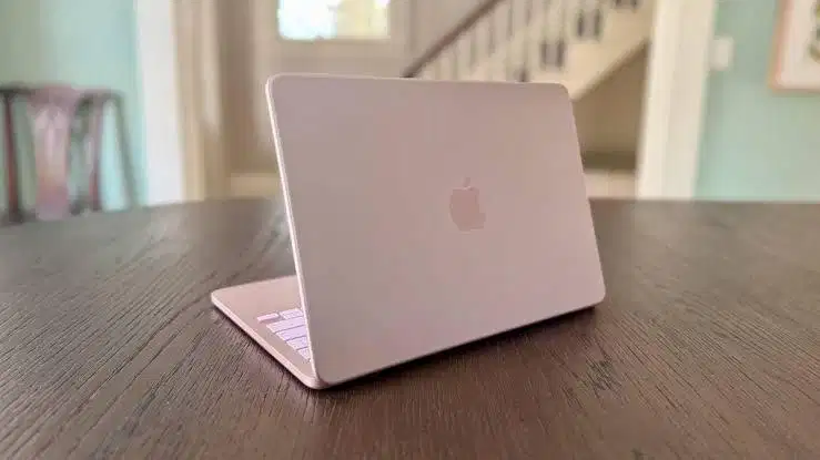 macbook neo 8/256gb ibox blush pink BNIB SEGEL