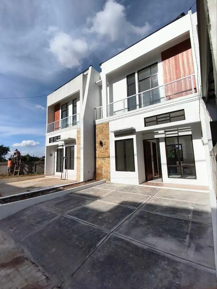 Rumah Dekat Alun Alun Kota Depok