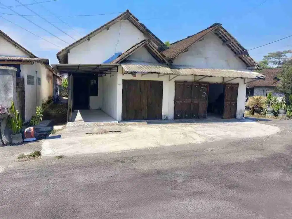 JUAL RUMAH RUANG USAHA PASIRHARJO TALUN BLITAR
