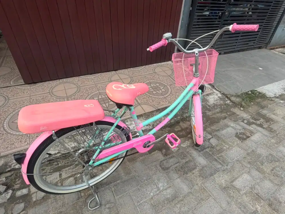 Sepeda United Class X (Barbie Special Edition) 24”