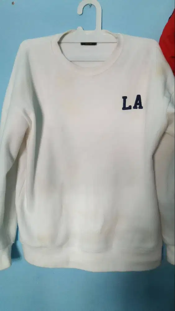Crewneck putih LA