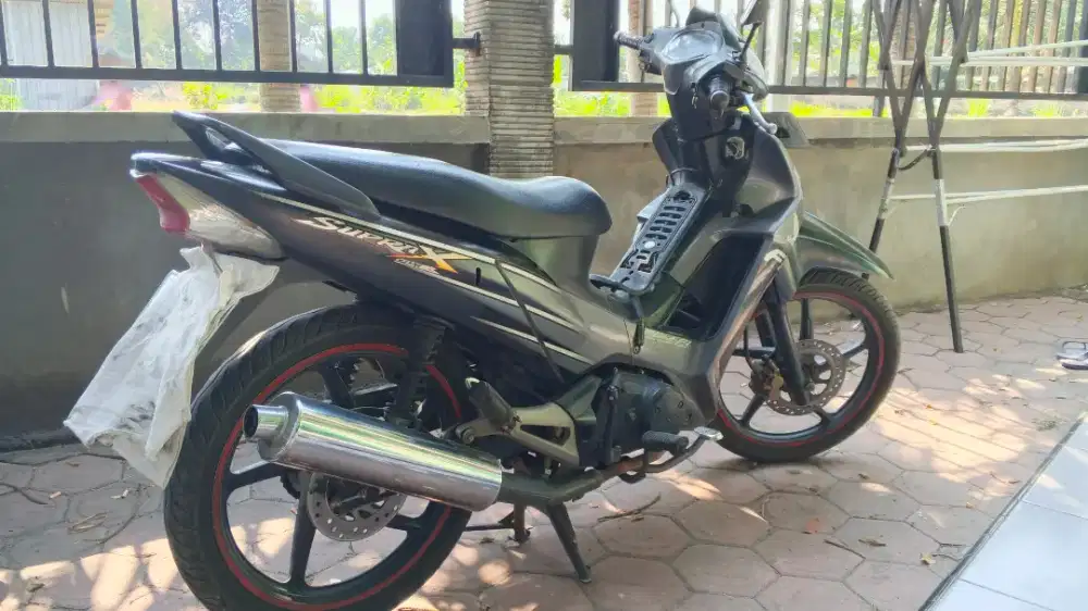 Honda Supra X FI tahun 2008