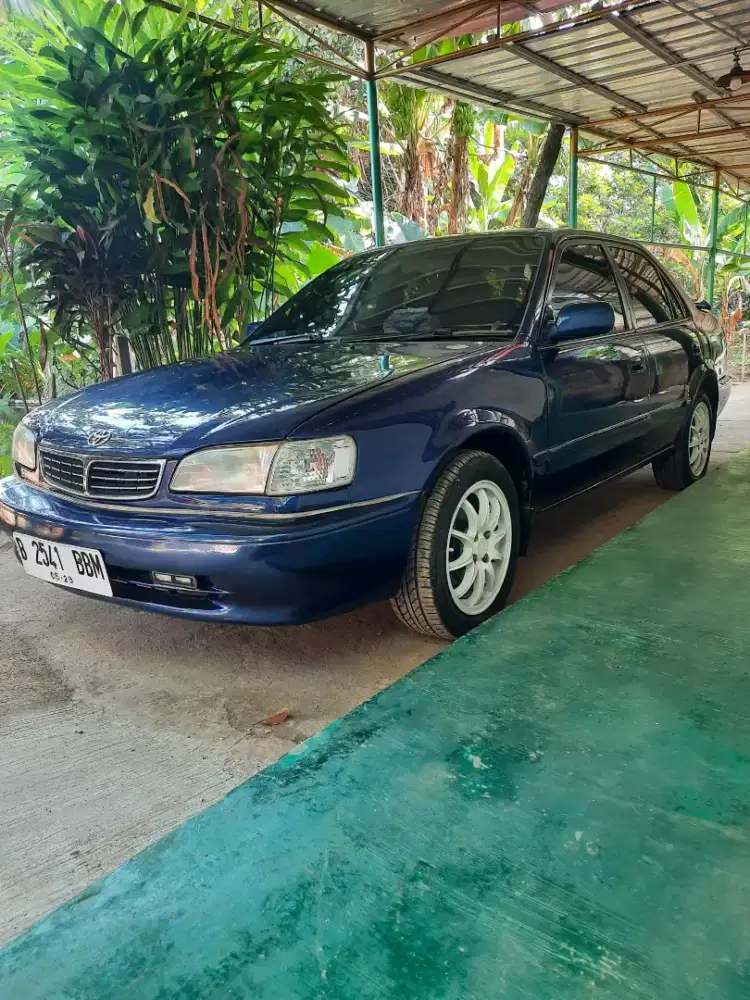 Toyota Corolla 2000 Bensin