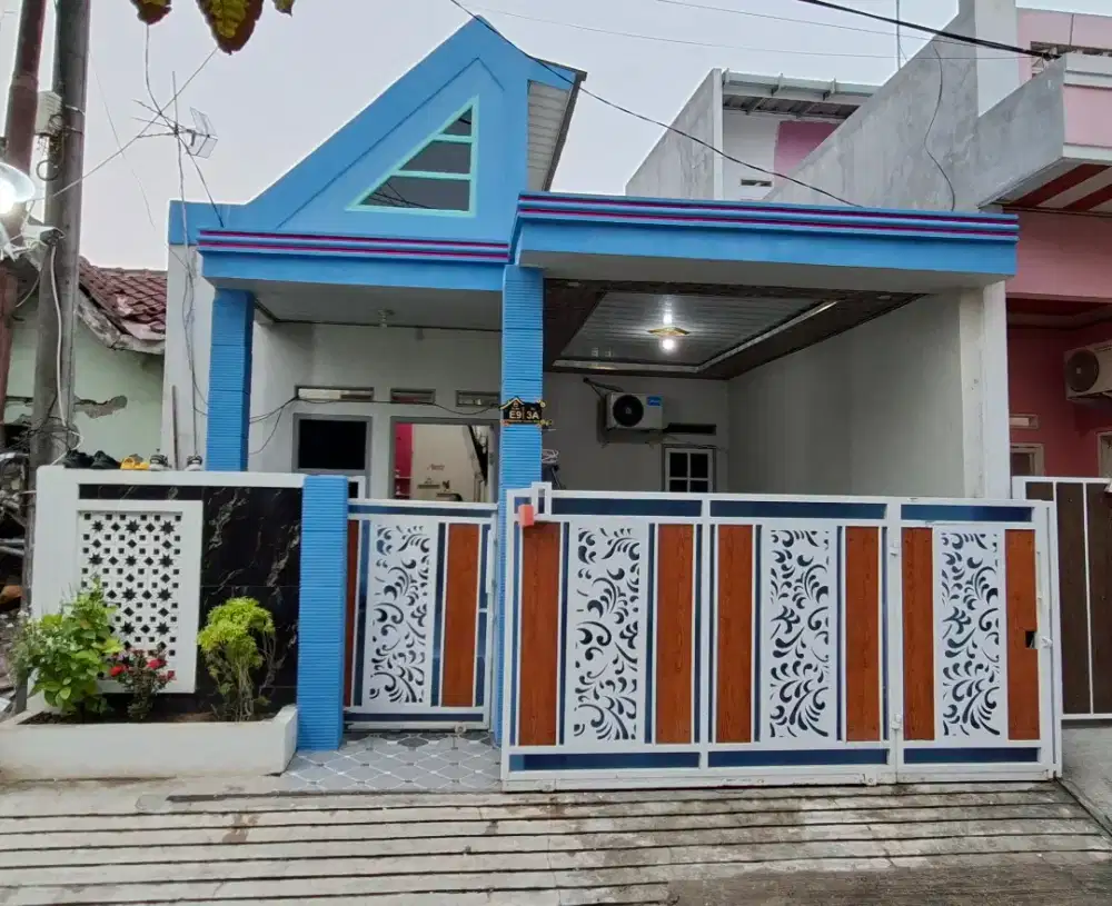 DIJUAL RUMAH FULL RENOVASI TIDAK BANJIR DIJAMIN AMAN LOKASI STRATEGIS