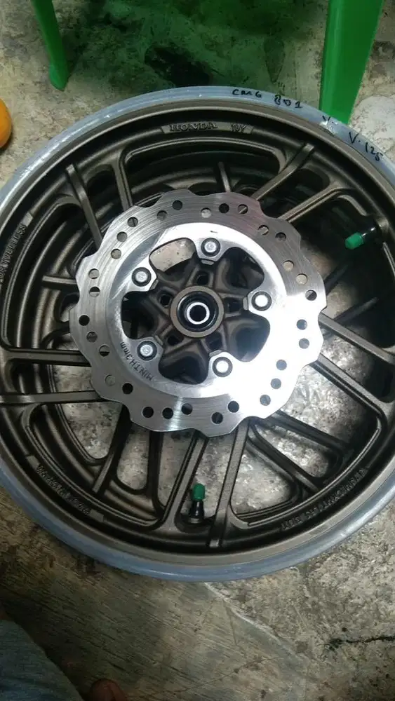 Velg vario ori masih baru