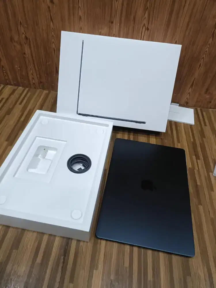 Apple MacBook Air M4 15