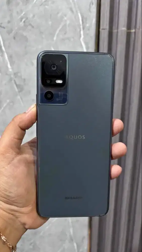 Sharp aquos v7+ nfc 6/256 gb