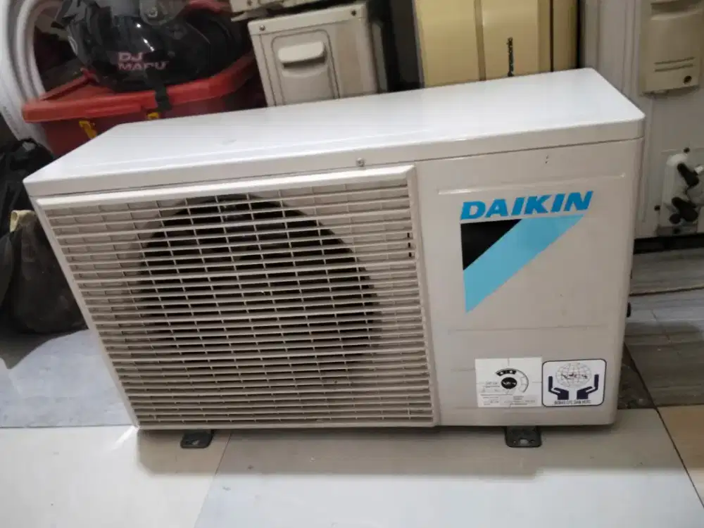 Outdor ac Daikin 1pk thailand orisinil