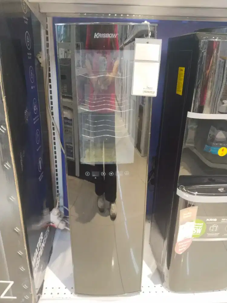 WINE COOLER THERMOELECTRIC 18 BOTTLES