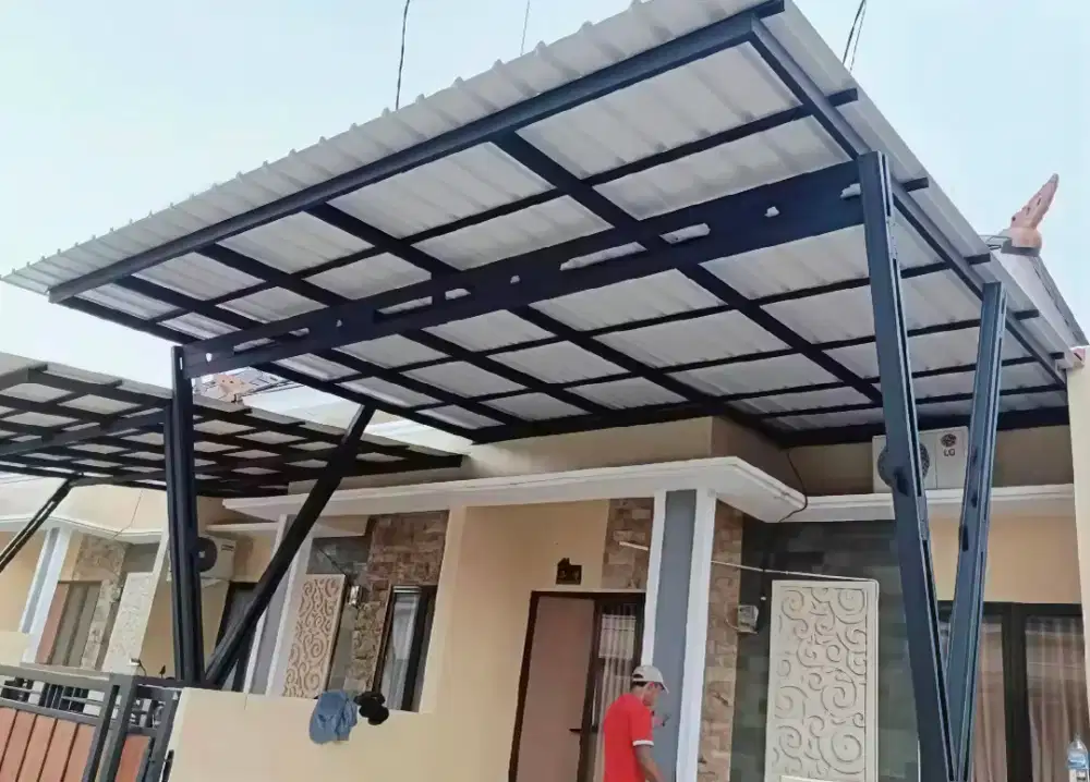 Kanopi baja ringan