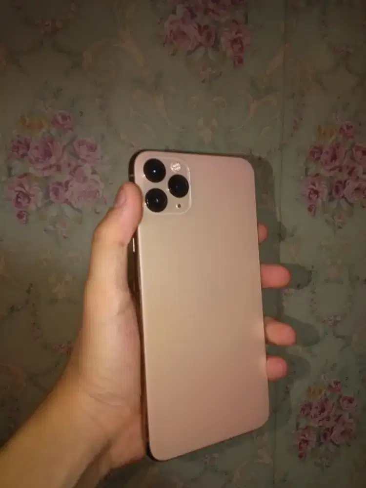 Iphone 11 ProMax gold 256gb