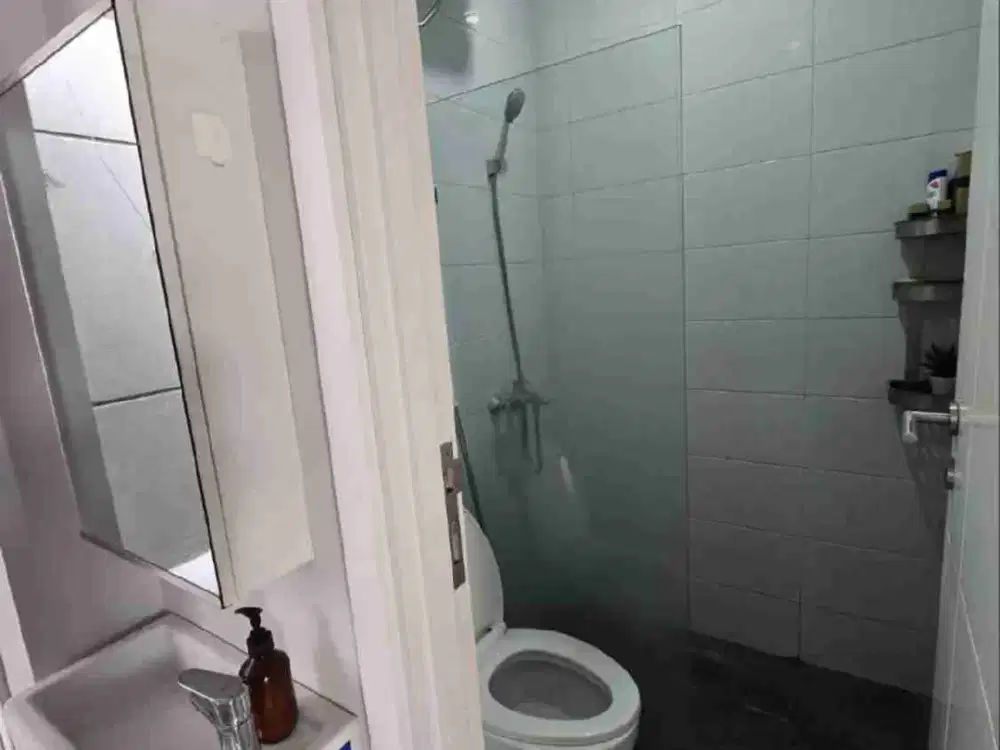 Rumah di cluster U ville bintaro jaya Ciputat di jual dan sewakan