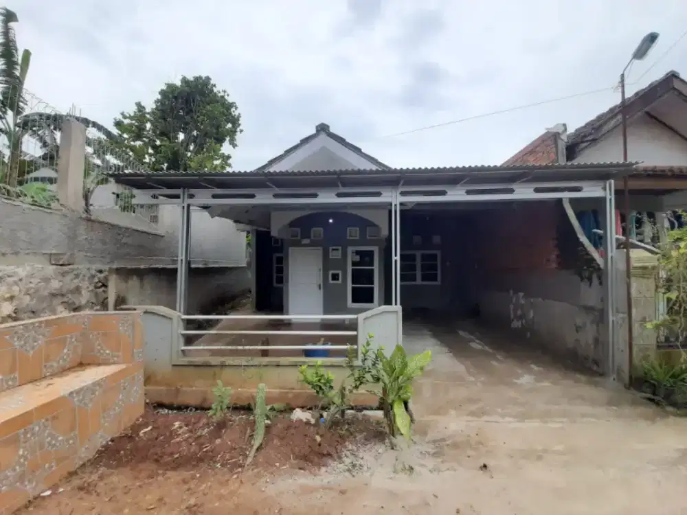 Disewakan rumah di perum puri husada agung/depkes gunung sindur