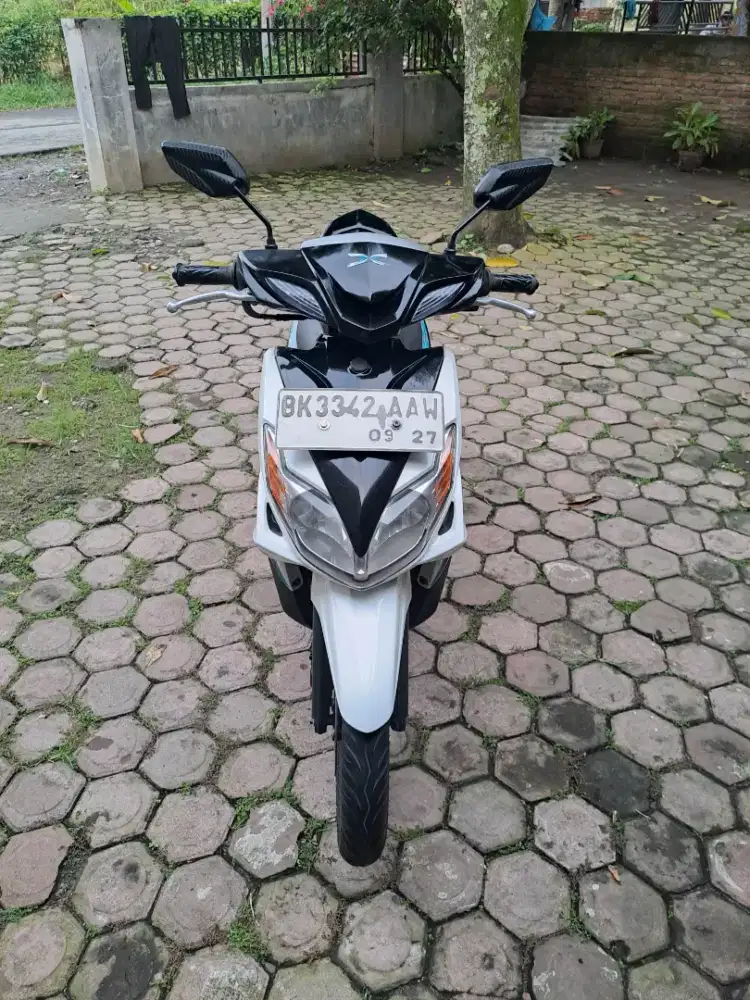 Xeon pemakaian 2011 Pajak hidup mesin sehat