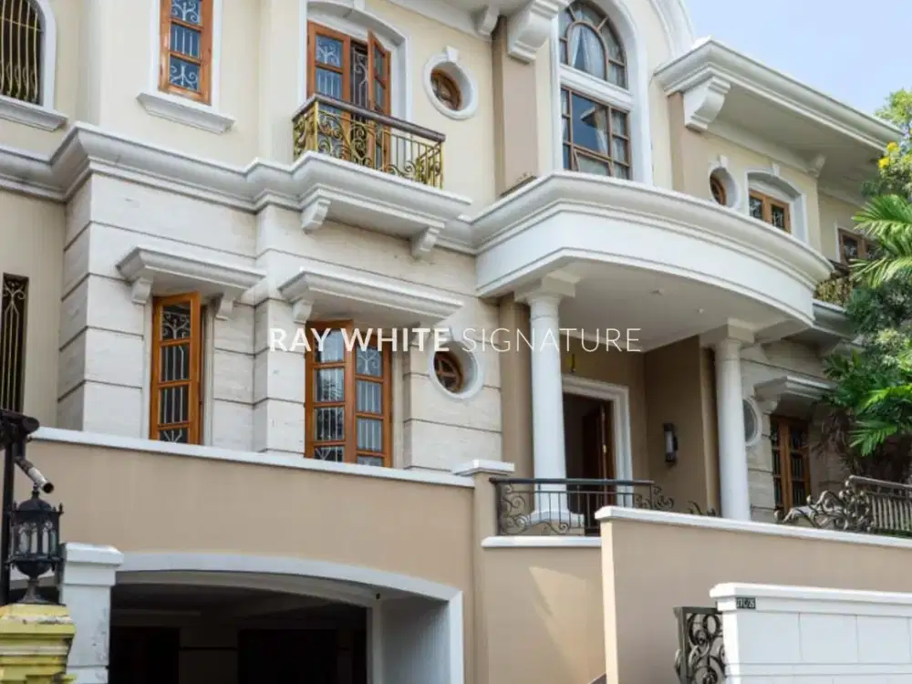 Dijual Rumah Siap Huni 3,5 Lantai di Cempaka Putih Tengah Lokasi Tenang