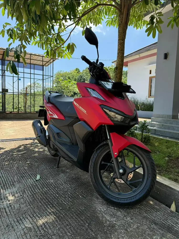 Vario 160 Merah Mulus KM 5000an