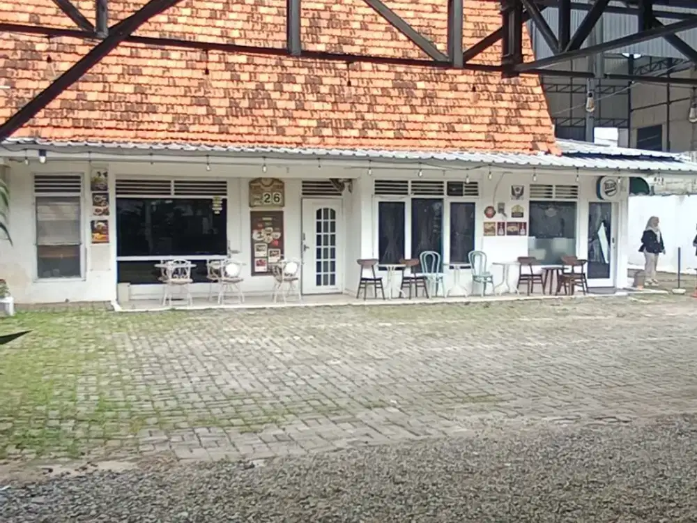 DIJUAL RUMAH KOMERSIL DI RAGUNAN PASAR MINGGU