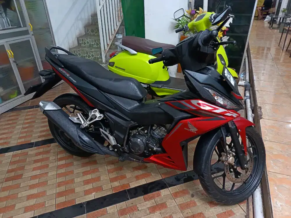 Honda Supra GTR 150R