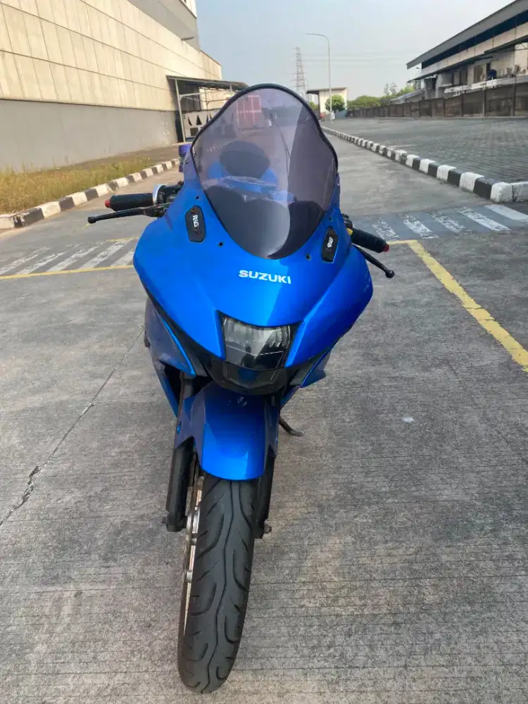 Suzuki GSX 150R