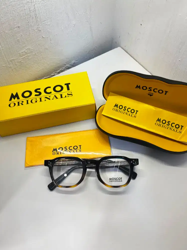 Kacamata Moscot Original Sesuai Di Foto [ Kacamata Moscot ]