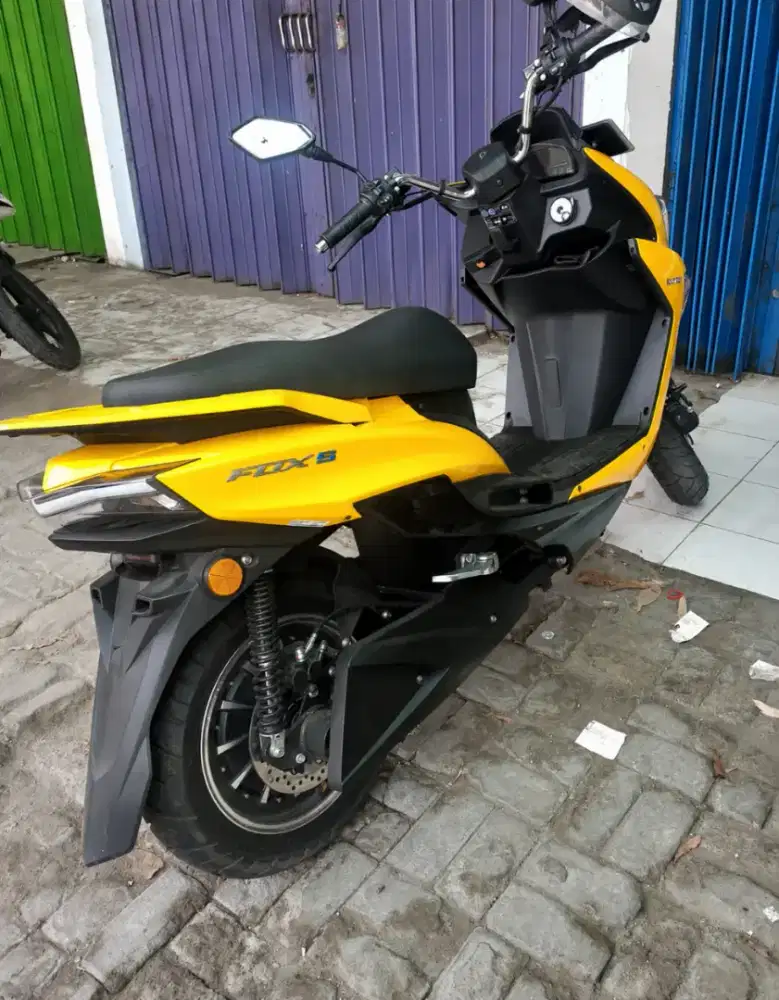 Polytron fox S motor listrik
