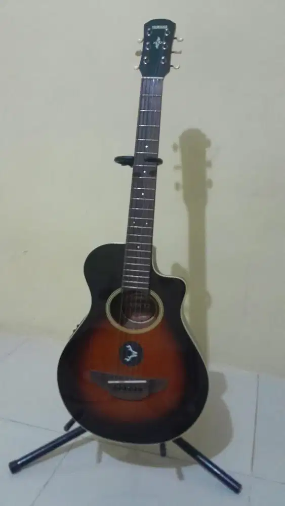GITAR BEKAS JUAL CEPAT