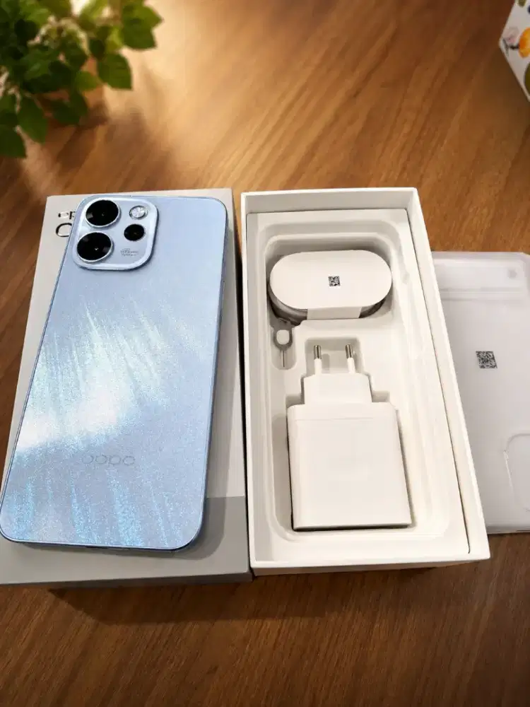 Oppo reno 15f 256gb second like new garansi fullset