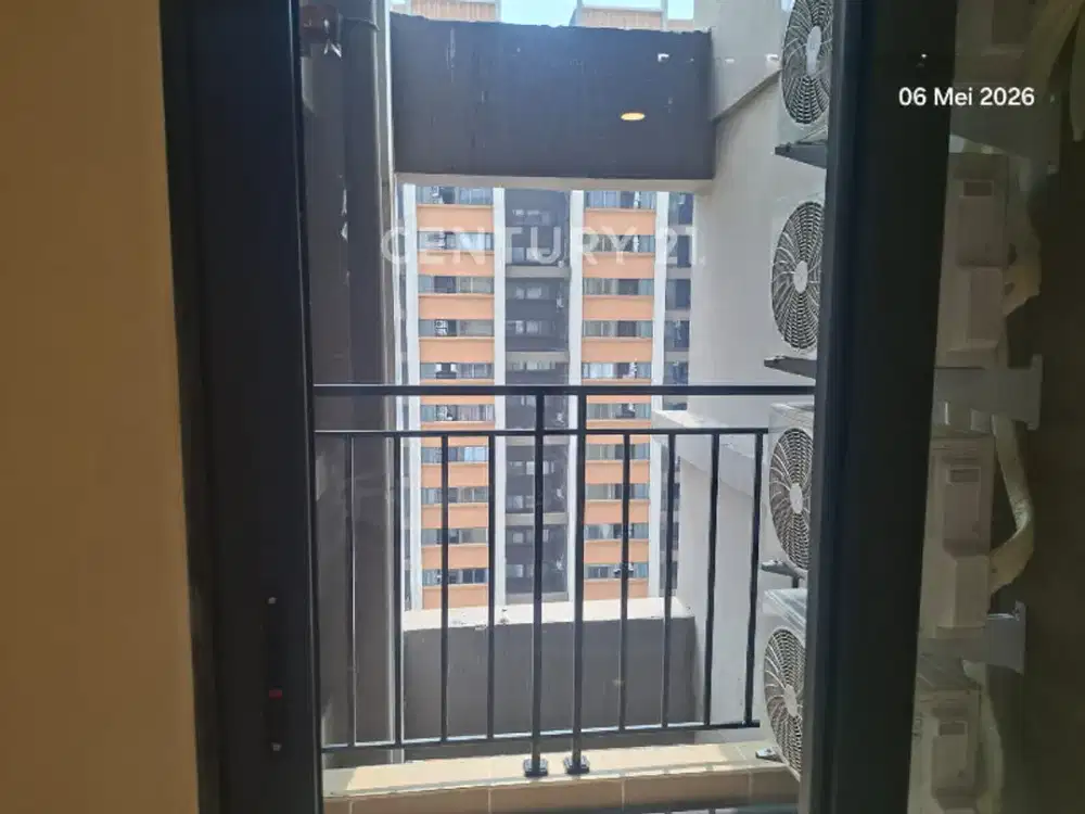 Apartement Meikarta Tower Rosewood 4BR Semi Furnish