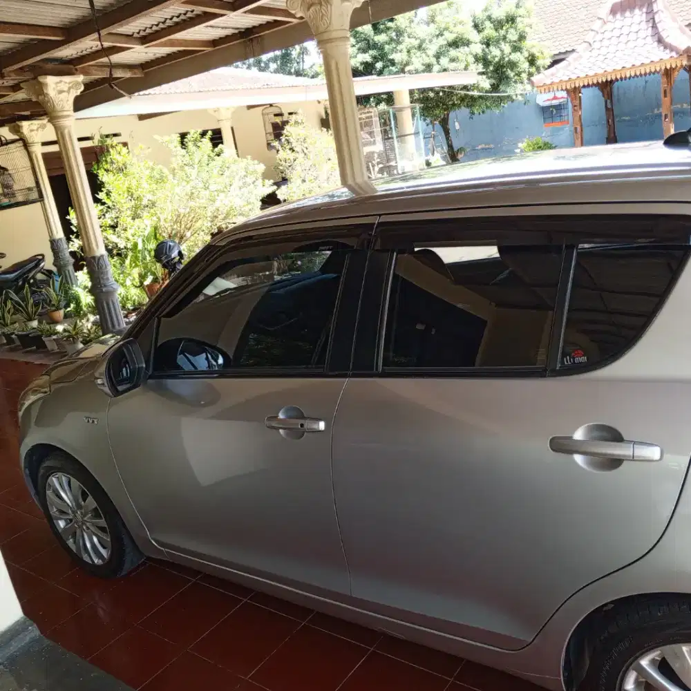 Suzuki Swift GX manual 2013